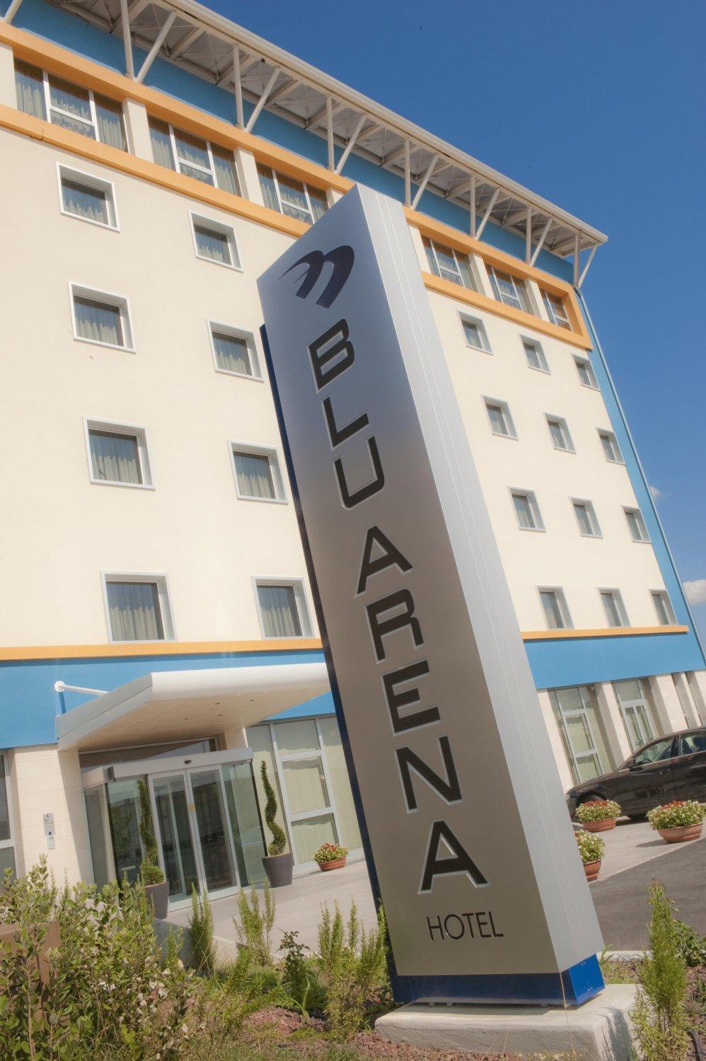 Blu Arena Hotel Montecchio  Eksteriør bilde